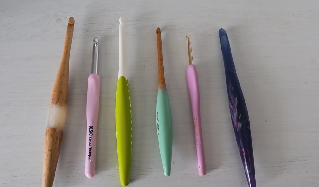 Find Your Ideal Crochet Hook Size with This Chart