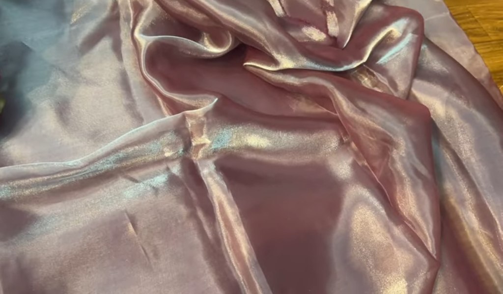 What Is Organza Fabric? Key Features and Composition