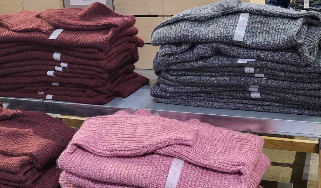 Is Old Navy's Clothing Quality Reliable? Buyer Guide