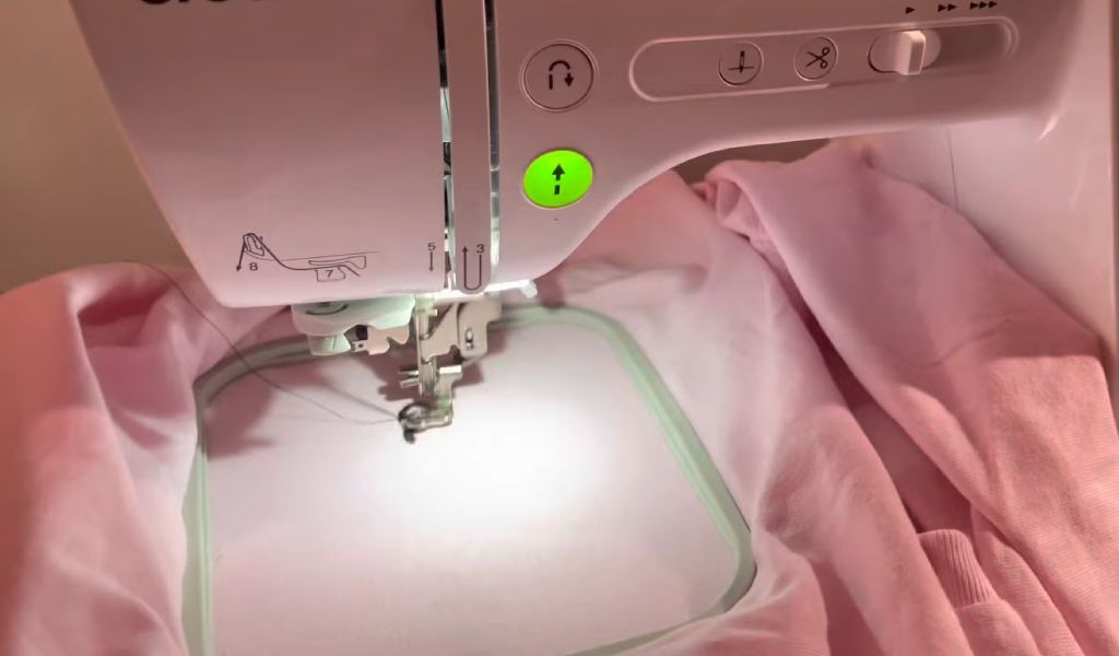 Start Embroidering with Brother SE600