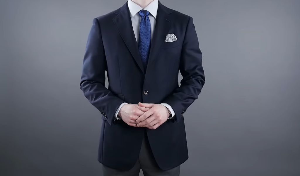 Picture of Does Business Formal Require a Tie? Unpacking the Rules