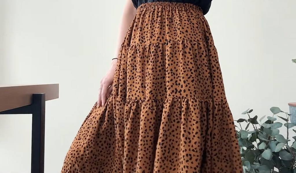 What Is a Tiered Skirt